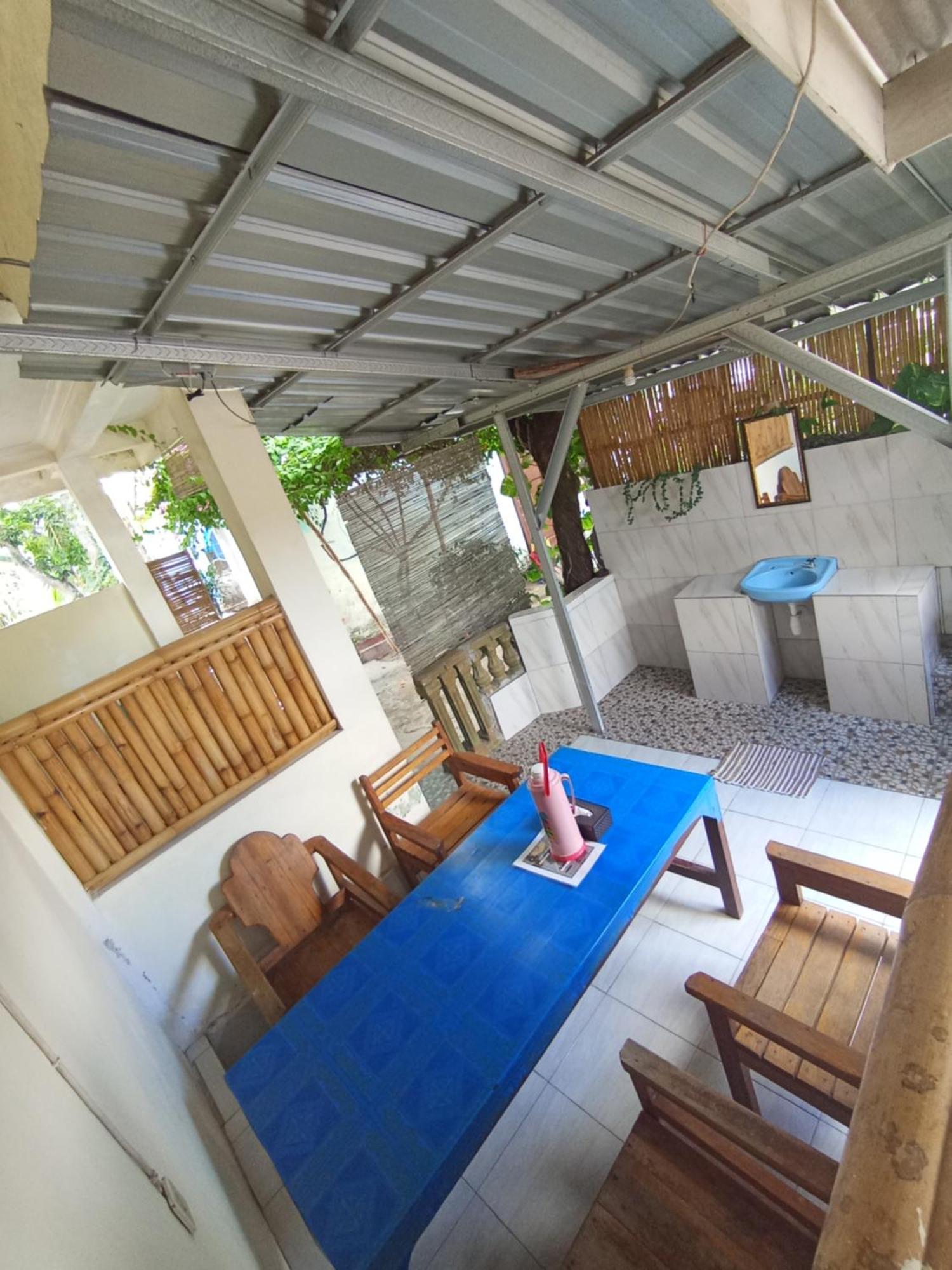 Pedek Homestay Praya Ngoại thất bức ảnh
